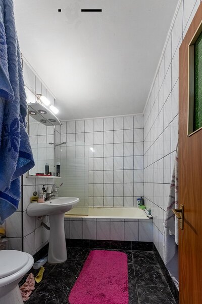 Piata Sudului, spitalul Bagdasar, 3 camere. decomandat + loc ADP